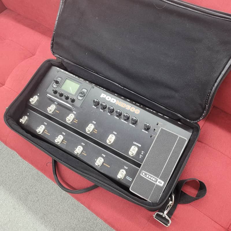 Line 6 POD HD500 Multi-Effect and Amp Modeler with Gigbag- Black image 1