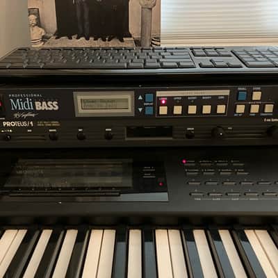360 Systems Midi Bass Professional 1987 - Black image 1