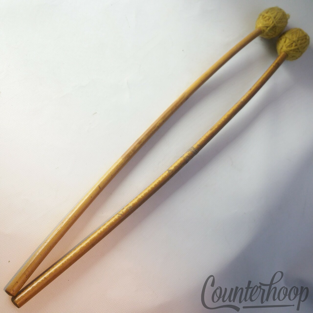 Yellow Yarn Mallets Pair 2x Curved Wood Handles Xylophone+Bells Vintage 60s USA — main photograph