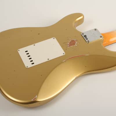 Fender Custom Shop Late 1962 Stratocaster Relic with Closet Classic Hardware Rosewood Fingerboard Aged Aztec Gold CZ577433 image 6