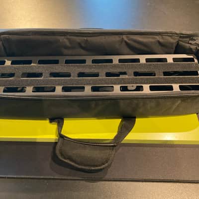 Rockboard DUO-2.2-B Pedalboard with Gig Bag 2018 - 2022 - Black image 2