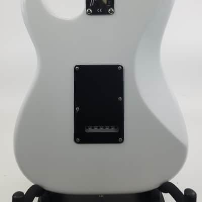 Fender American Performer Stratocaster with Rosewood Fretboard 2022 Arctic White image 9