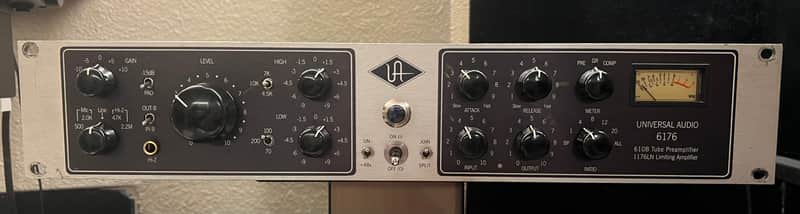 Universal Audio 6176 Channel Strip 2003 - Present - Silver imagen 1