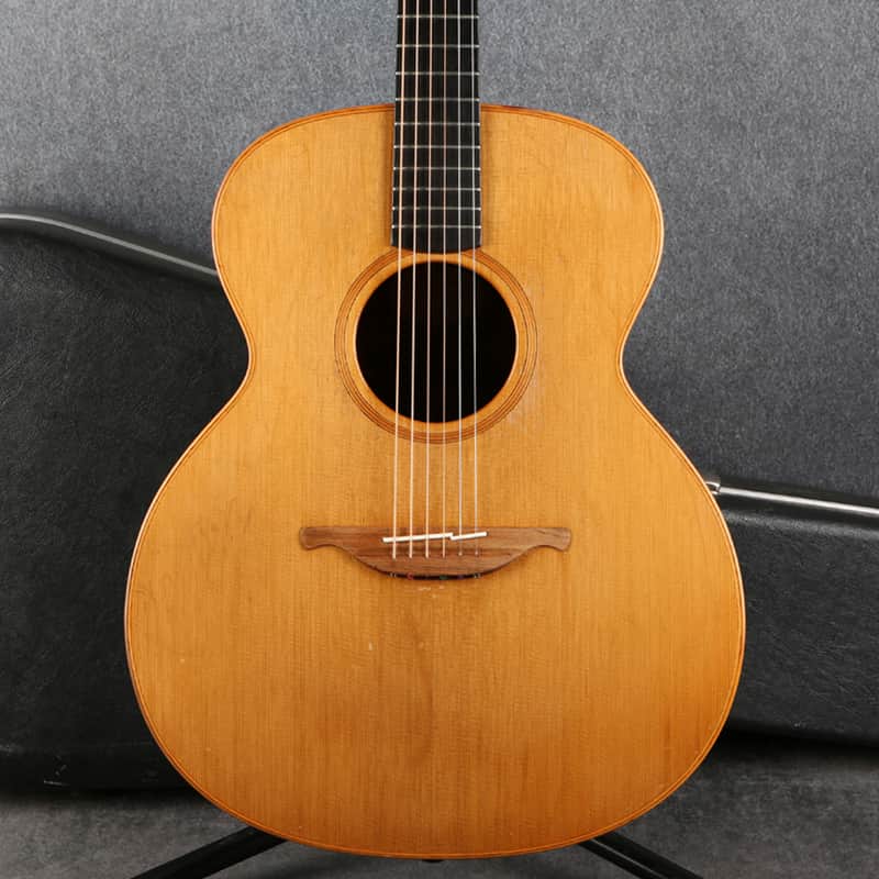 Lowden O Style - Cedar Top - Mahogany Body - Hard Case - 2nd Hand image 1