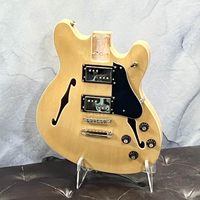 Squier Starcaster Body