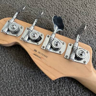 Fender Highway One USA Jazz Bass 2008 Midnight Wine MIA image 17