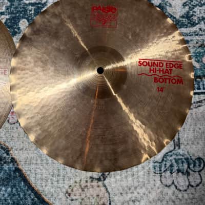 Paiste 14" 2002 Sound Edge Hi-Hat Cymbals (Pair) - Traditional, Used image 5