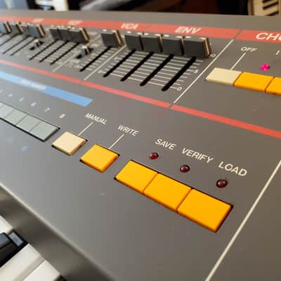 ROLAND JUNO 106 FULLY RESTORED/SERVICED AND IN AMAZING CONDITION!!! image 13