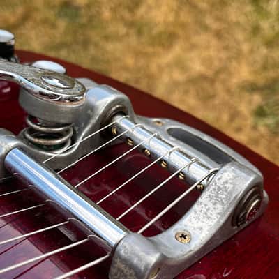 VIDEO ... 1977 Greco SG-400T ... Catalogue CUSTOM ORDER … BIGSBY STRING-TROUGH + Maxon U-1000 PAF "Burst" REPLICA / Clone Humbuckers ... Made in Japan Lawsuit Era + GIGBAG image 4