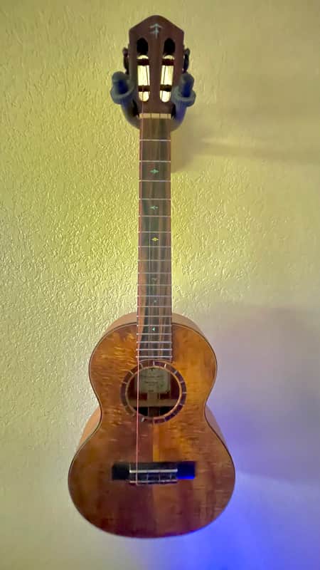Pijoan Koa Tenor Ukulele image 1