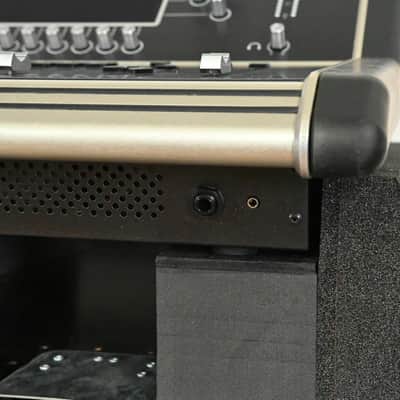 DiGiCo S21 48-Channel Digital Audio Mixing Console with Road Case CG0072B image 7