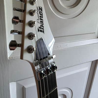 Ibanez Prestige 2024 - Pearl White image 2