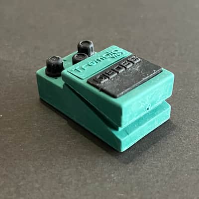 RARE 1990’s Boss … MINI … TR-2 … PENCIL ERASER … PROMO item (New Old Stock) image 4