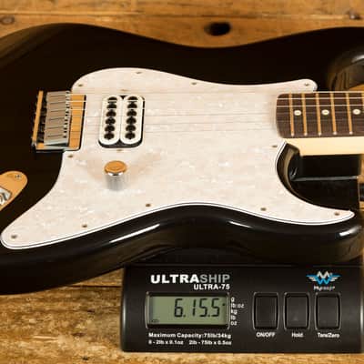 Fender Tom DeLonge Stratocaster - Rosewood - Black image 8