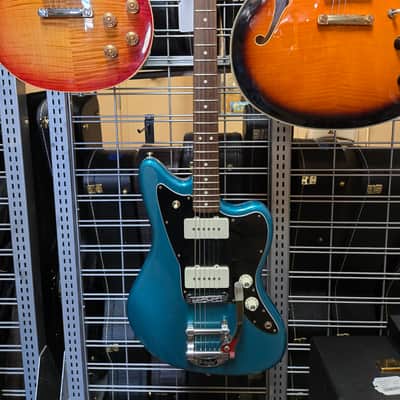 Magnificent Seven 2016 Fender Limited Edition American Special Jazzmaster with Bigsby Vibrato - Ocean Turquoise image 2
