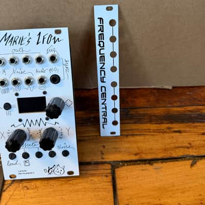 Likaon Instruments Marie's LFO Eurorack Module image 7