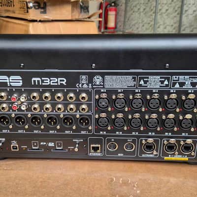 Midas M32R image 10