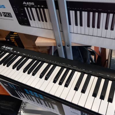 Alesis Q49 MKII 49-Key USB MIDI Keyboard Controller 2021 - Present - Black