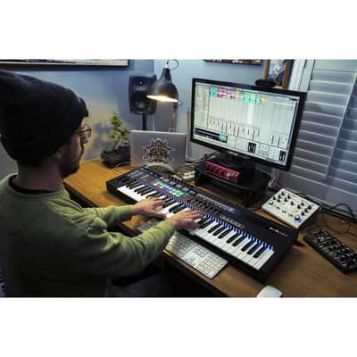Novation 61SL MK3 Remote image 4