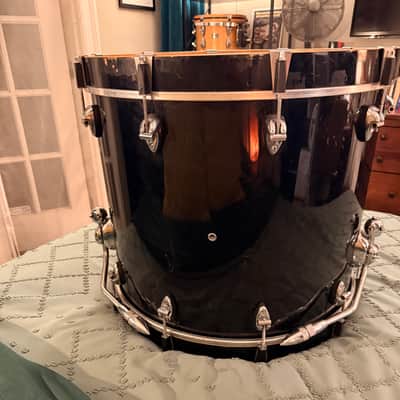 Ayotte Custom Piano black gloss wood hoop maple drum kit 22/12/14/16 image 14