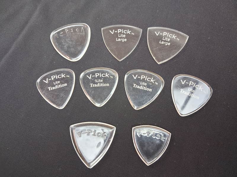 V-Picks Lot of 9 Picks 2000's - Clear