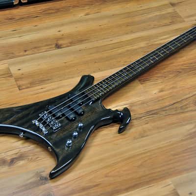 Warwick Buzzard (John Entwistle Signature model) Nirvana Black Transparent image 3