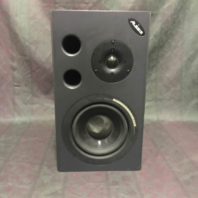 Alesis M1Active MKII 6.5" Powered Studio Monitor (Single) image 1