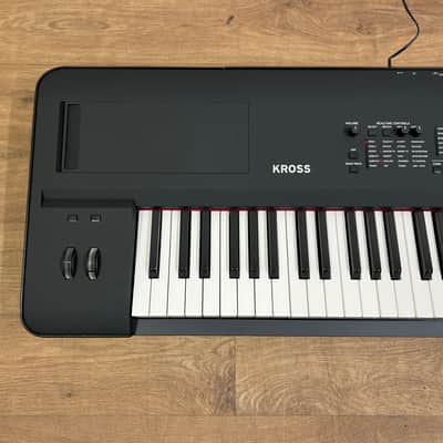 Korg Kross 2 88 Key Synthesizer Workstation, Matt Black; Serial No: 9065 | B Stock image 4