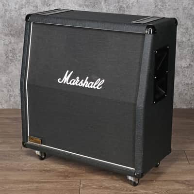 Marshall 1960AC Classic 100-Watt 4x12" Angled Speaker Cabinet 2005 image 3