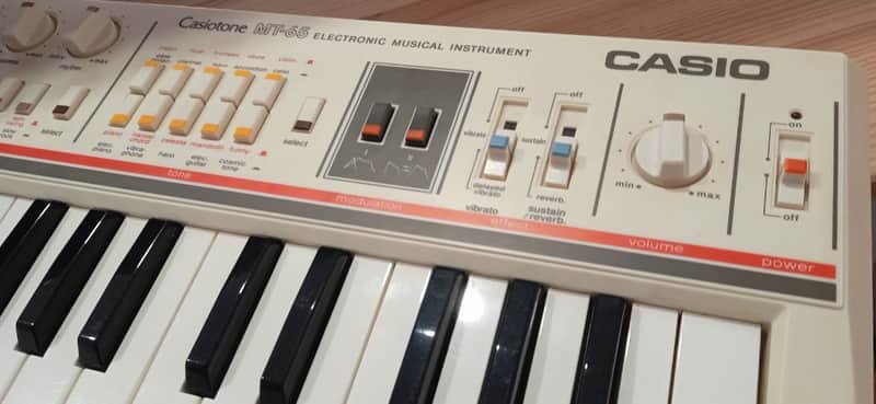 Casio MT-65 Casiotone 49-Key Synthesizer | Reverb España