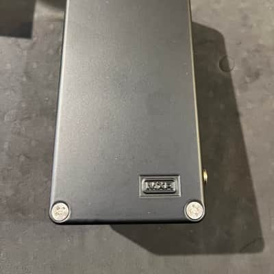 MXR ROCKMAN® X100™ ANALOG TONE PROCESSOR MX100 2025 - Present - Black / Blue image 3