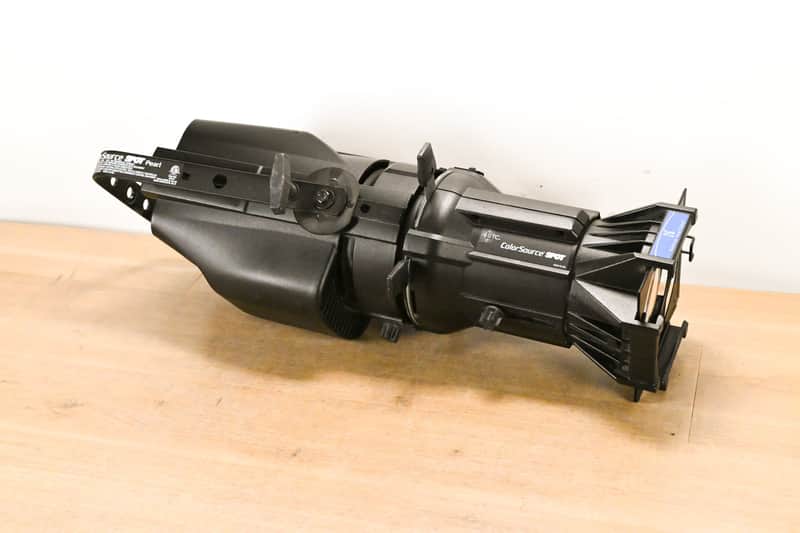 Immagine ETC ColorSource Spot Pearl 26 Degree EDLT LED Ellipsoidal Light CG015SK - 1