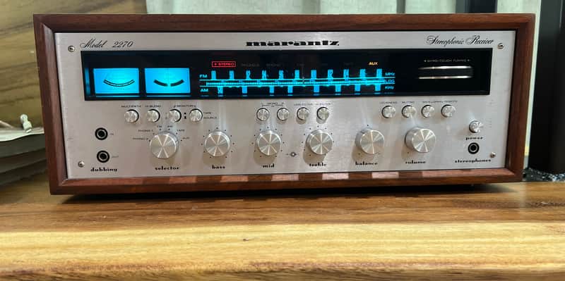 Marantz Model 2270 70-Watt Stereo Solid-State Receiver 1971 - 1975 - Silver with Wood Case image 1