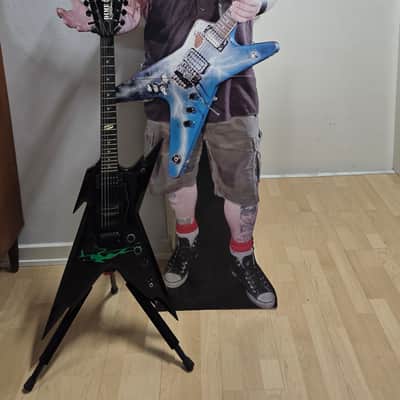 DIMEBAG DARRELL'S LAST GUITAR - Pantera Artist Prototype Dean Dime Razorback Stealth USA Custom Shop from Vinnie Paul estate signed COA D3 Dimebag Darrell Artist Owned Washburn Rare Era! image 2