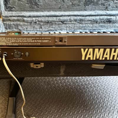 Yamaha DX7 Synth - EXCELLENT - Full SERVICED + hard case image 9