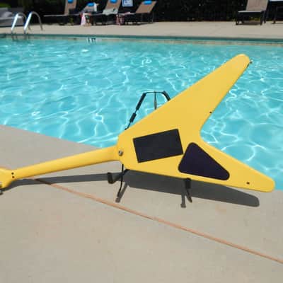 Hamer Vector 1981 Yellow V OHSC Tags image 10