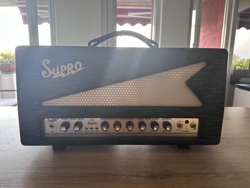 Supro Royale Head – Mint Condition – Studio Use Only – Original Box Included image 1