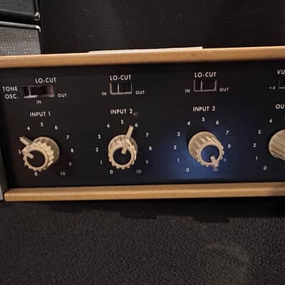 Shure SE30 Gated Compressor Mixer Tame Impala 1980s? image 15