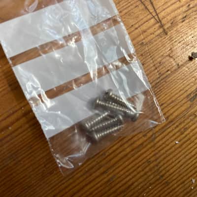 Squier Logo Chrome Enclosed Guitar Machine Heads Tuners 6 - in - line CXS image 7