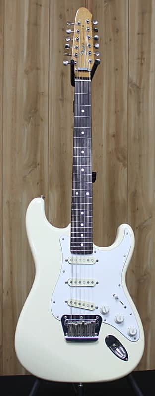 Fender ST-XII 12-String Stratocaster Made In Japan 1987 - 1993