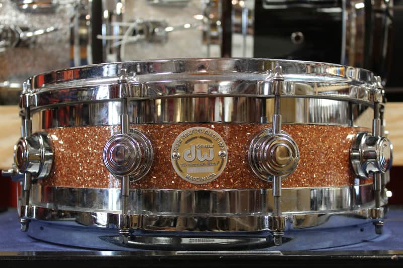 Immagine DW 5x14 Edge Series Snare Drum in Champagne Glass Glitter - 1