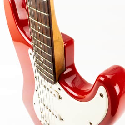 Squier Affinity Series Stratocaster – 22-Fret Rosewood Fretboard – 1997–2000 – Torino Red – Used; Good Condition image 19