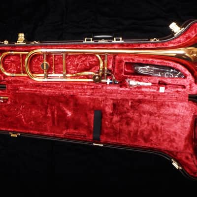 Yamaha YSL-882GO Professional Trombone - Gen 1 image 3