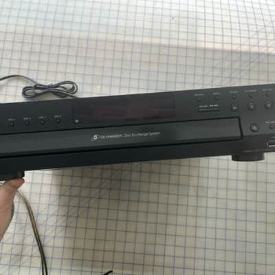 Sony CDP-CE500 5 Disc Changer image 1