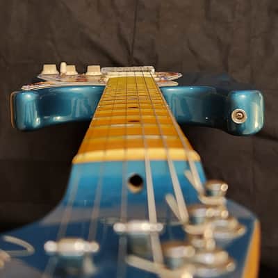 Fender American Standard Stratocaster with Matching Headstock 1995 - Surf Green - Painted Pickguard image 22