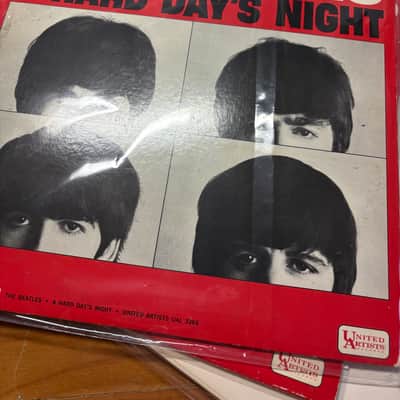Vintage Beatles vinyl records 1964/1968 Capitol Rainbow UA Apple image 2