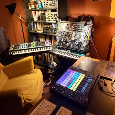 Moog Matriarch 49-Key Semi-Modular Analog Synthesizer 2019 - Present - Black / Multi-Colored Panel Bild 2