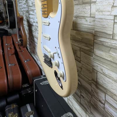 Fender Standard Stratocaster® (Upgrade) (2006-2008), Maple Fingerboard, Arctic White with Fishman Fluence Stratocaster Loaded Pickguard - White with Battery Pack and Hard Case image 11