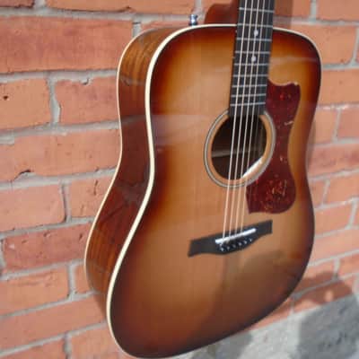 Godin Century Maho Cognac Burst EQ 2026 sf w/bag image 3
