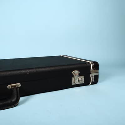 1980s 70s Carvin LB Bass Guitar Case image 11